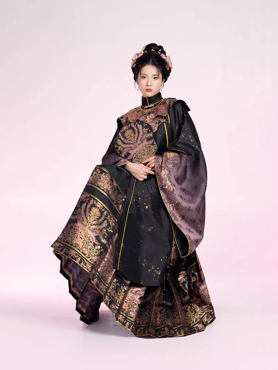 Pink Meteor 粉翠流丹 - Cloud Collar & Mamianqun Ming Dynasty Hanfu Set for Graduation (Preorder)