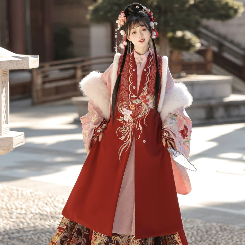 Arrival of the Phoenix 凤来仪 - Bijia & Mamianqun Ming Dynasty Hanfu Set