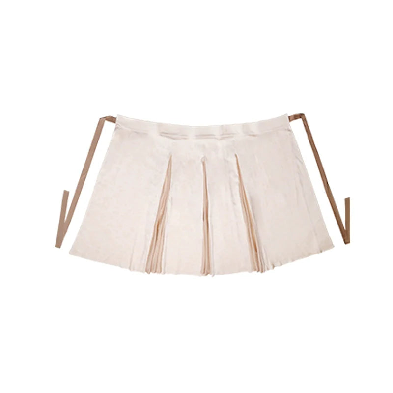 Song Dynasty x Modern Hanfu: Clouds and Moon 云间月 (Preorder)