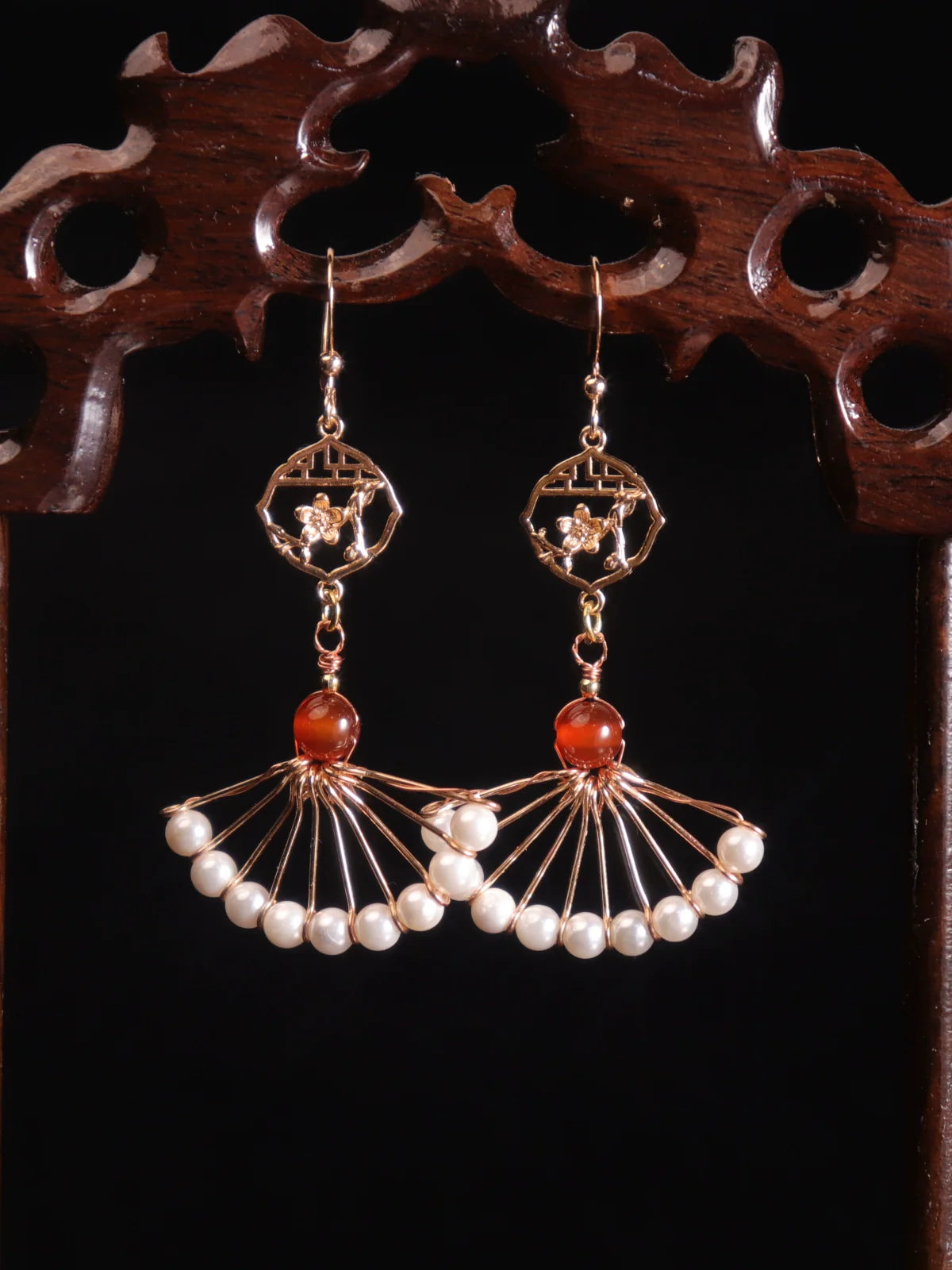 Fan Pearls Chinese Style Earrings