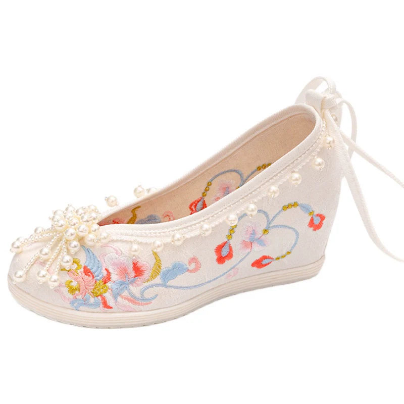 Willow – Embroidered Chinese Hanfu Shoes