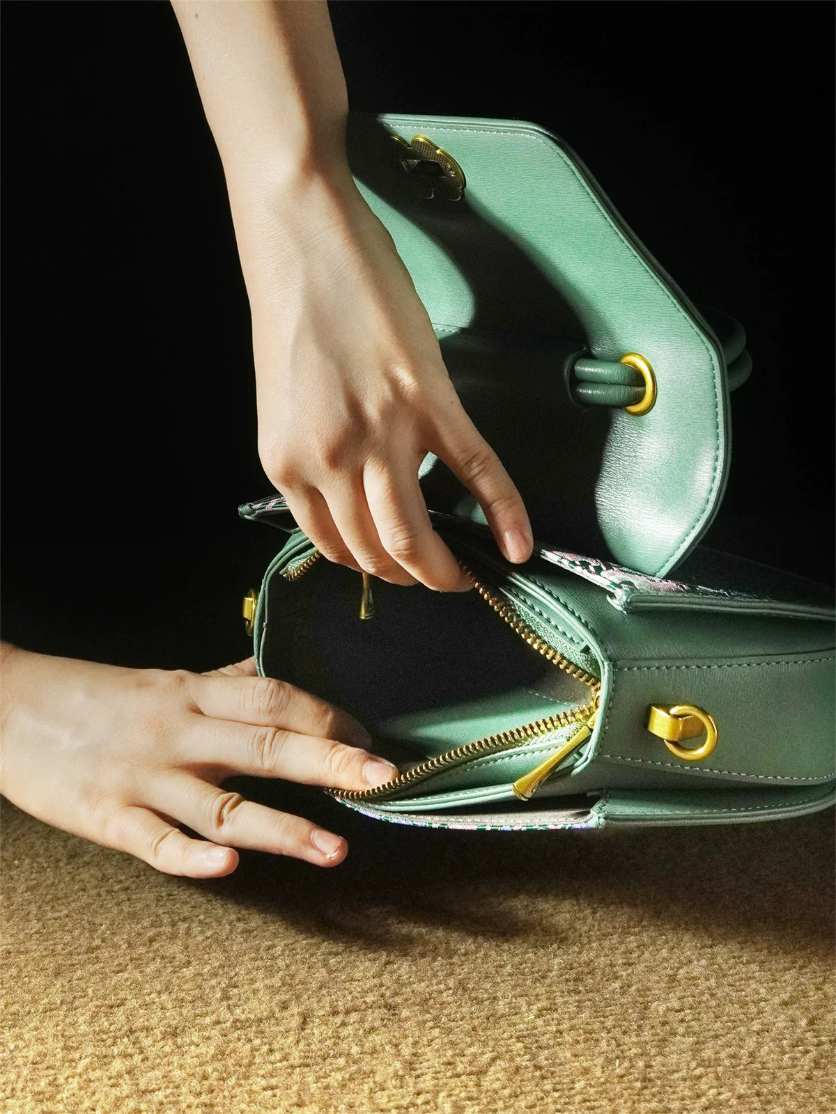 Court Feast Song Brocade Crossbody Shoulder Bag for Women