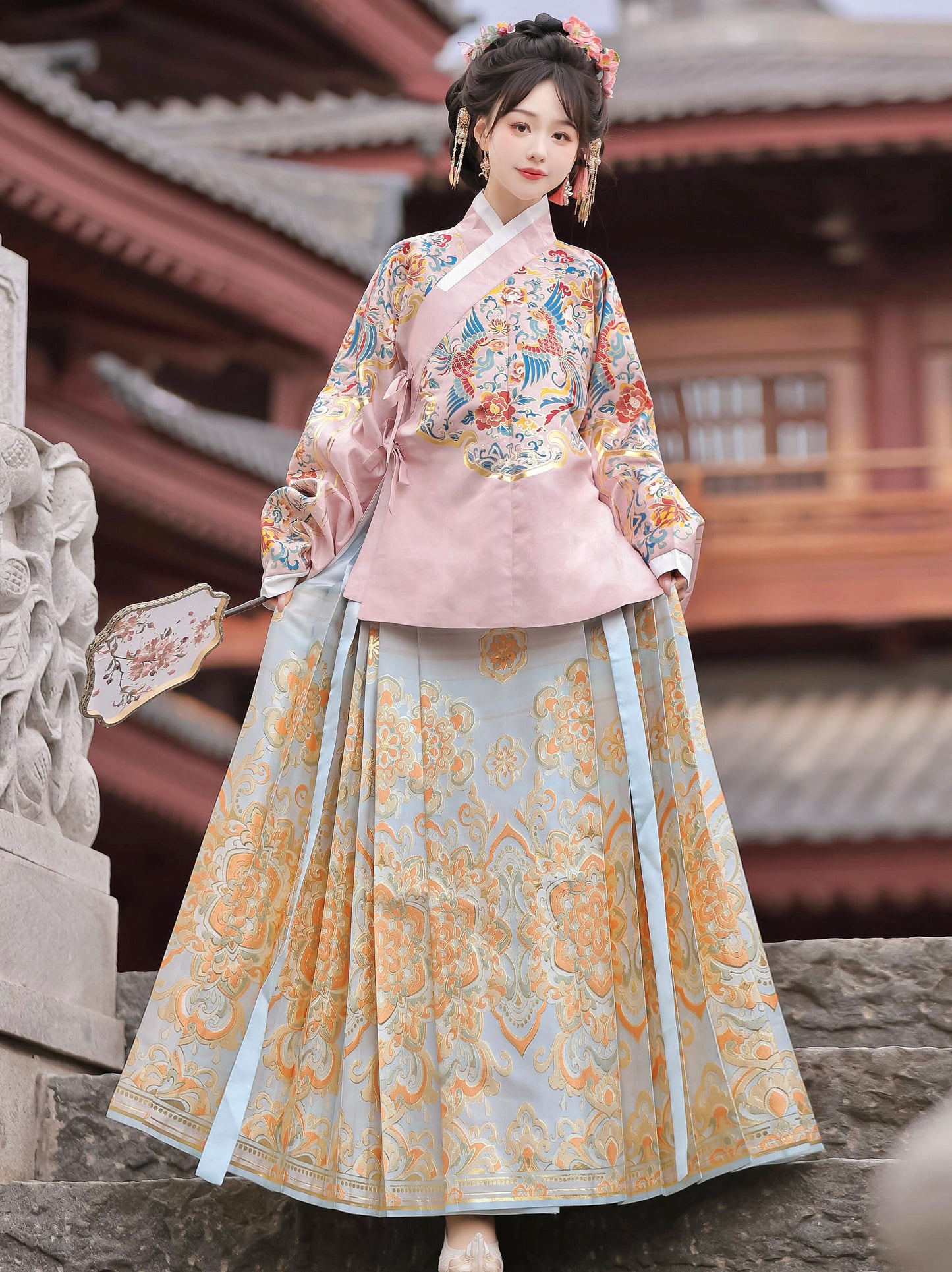 Rosa - Cross Collar Top & Mamianqun Ming Dynasty Hanfu Set