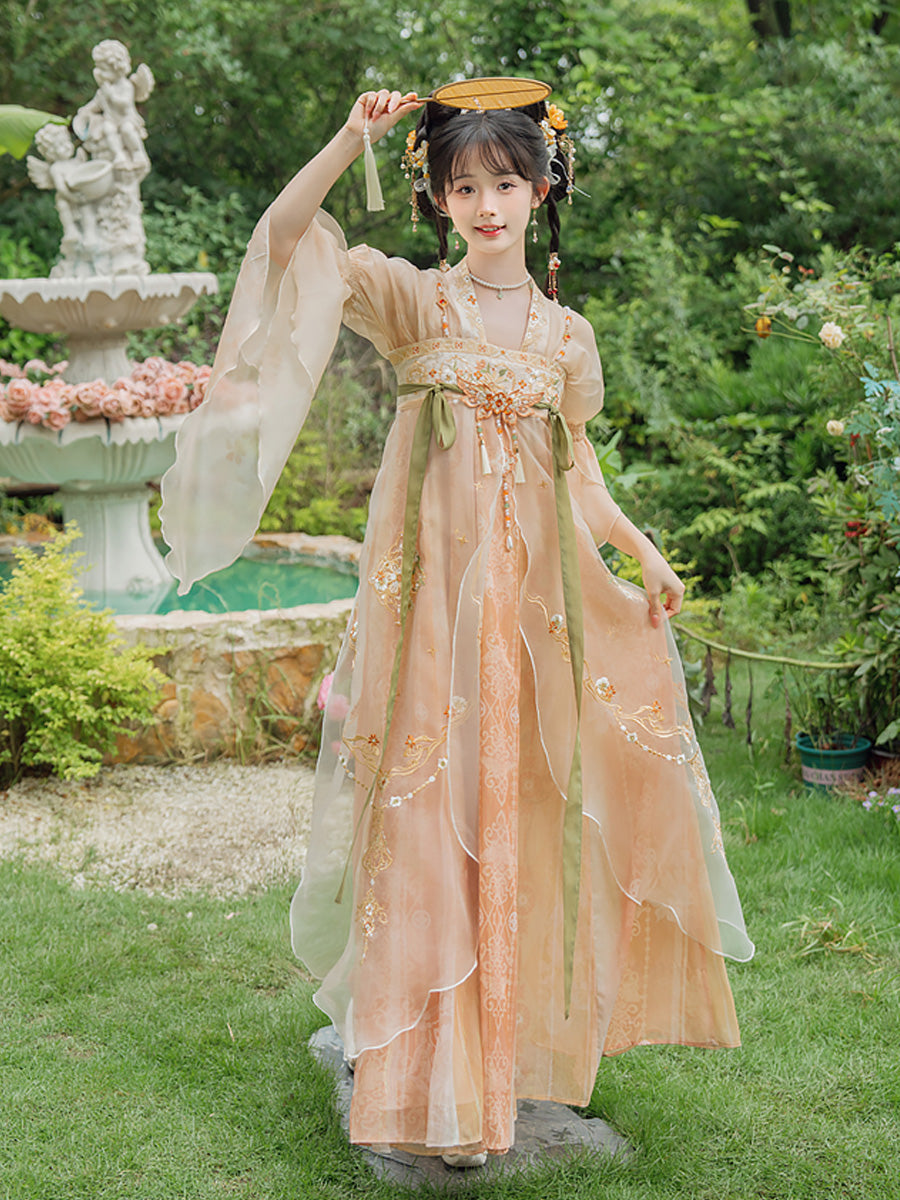 Wind Flower Message 风花传信 - Tang Dynasty Style Qixiong Ruqun