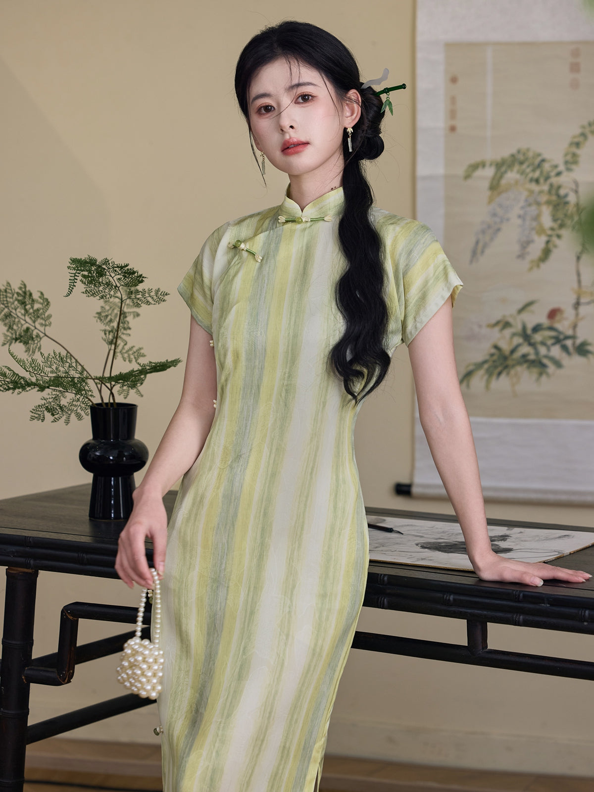 Light and Dust 和光同尘 - Short Sleeve Retro Stripes Long Cheongsam
