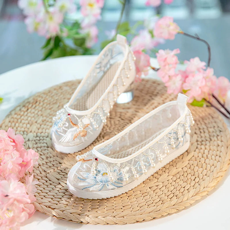 Margaret - Sheer Embroidered Chinese Hanfu Shoes