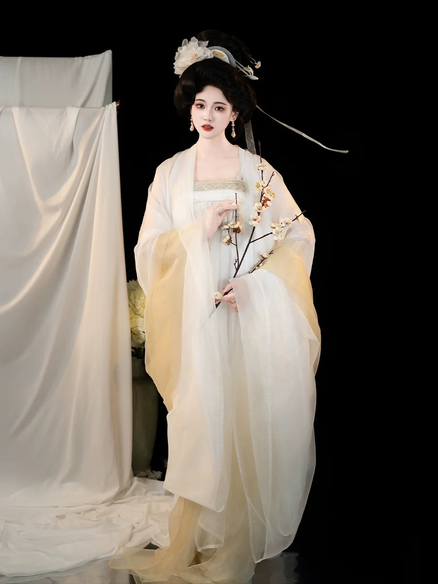 Yuhuan 玉环 - Tang Dynasty Style Qixiong Ruqun