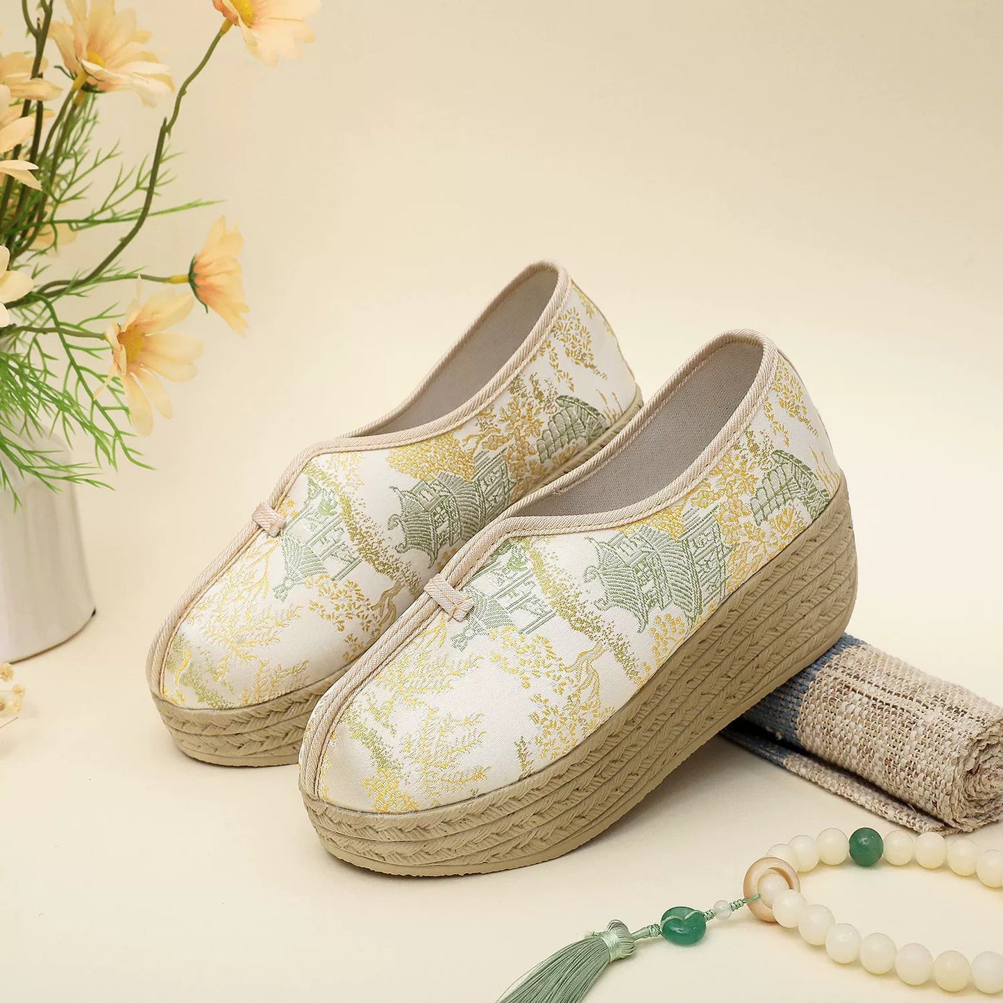 Natalie - Chinese Art Hanfu Shoes with Straw Platform