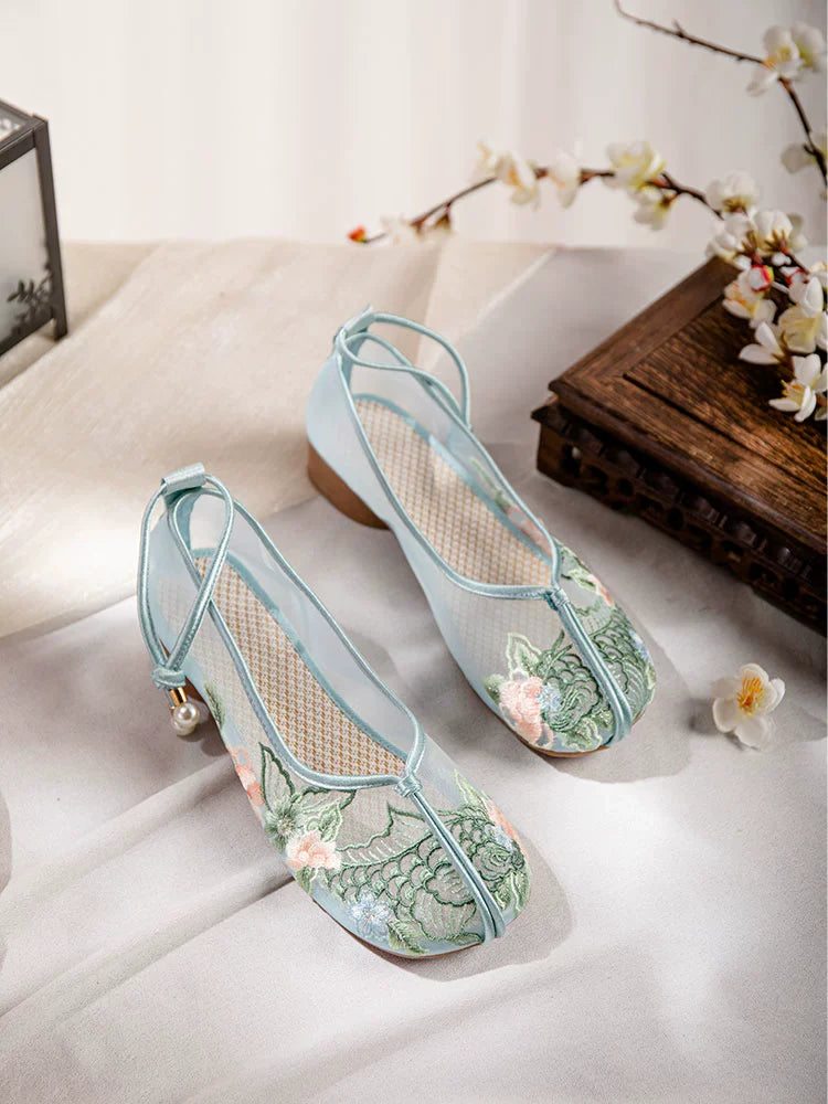 Charlotte - Embroidered Sheer Chinese Style Shoes