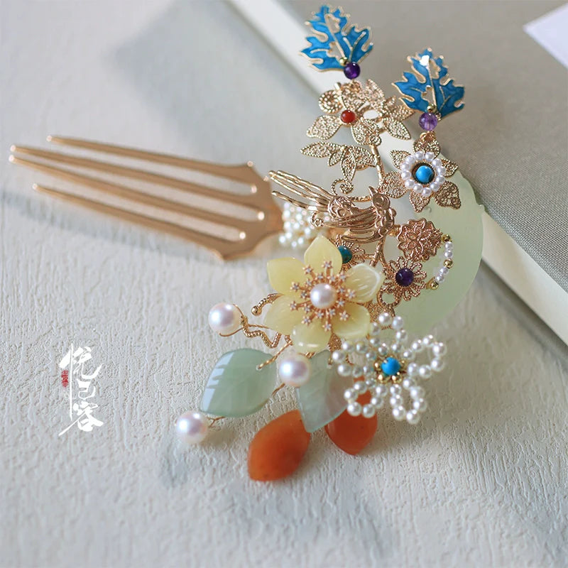 Hair Comb: Lian Lizhi