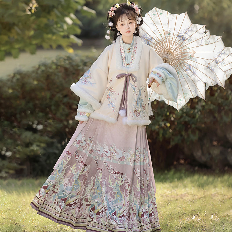Deer Flowers 一鹿生花 - Mamianqun Ming Dynasty Hanfu Set