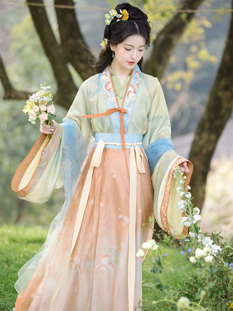 Awakens 春醒 - Wei Jin Cottage Style Qiyao Ruqun