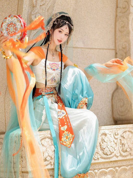 On The Run 在逃公举 - Dunhuang Fairies Feitian Tang Dynasty Costume