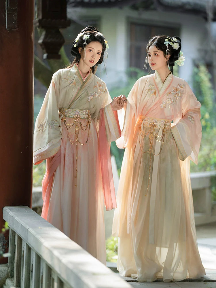 Spring Tour - Wei Jin Style Qiyao Ruqun