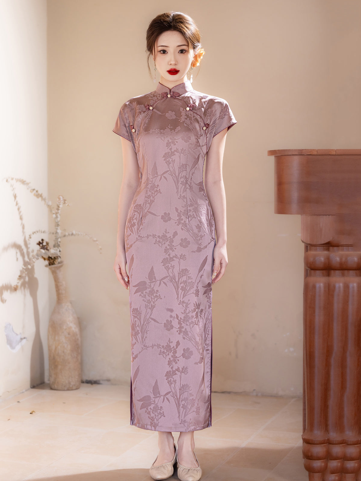 Zhao Yuan 昭愿 - Short Sleeve Satin Pink Long Cheongsam