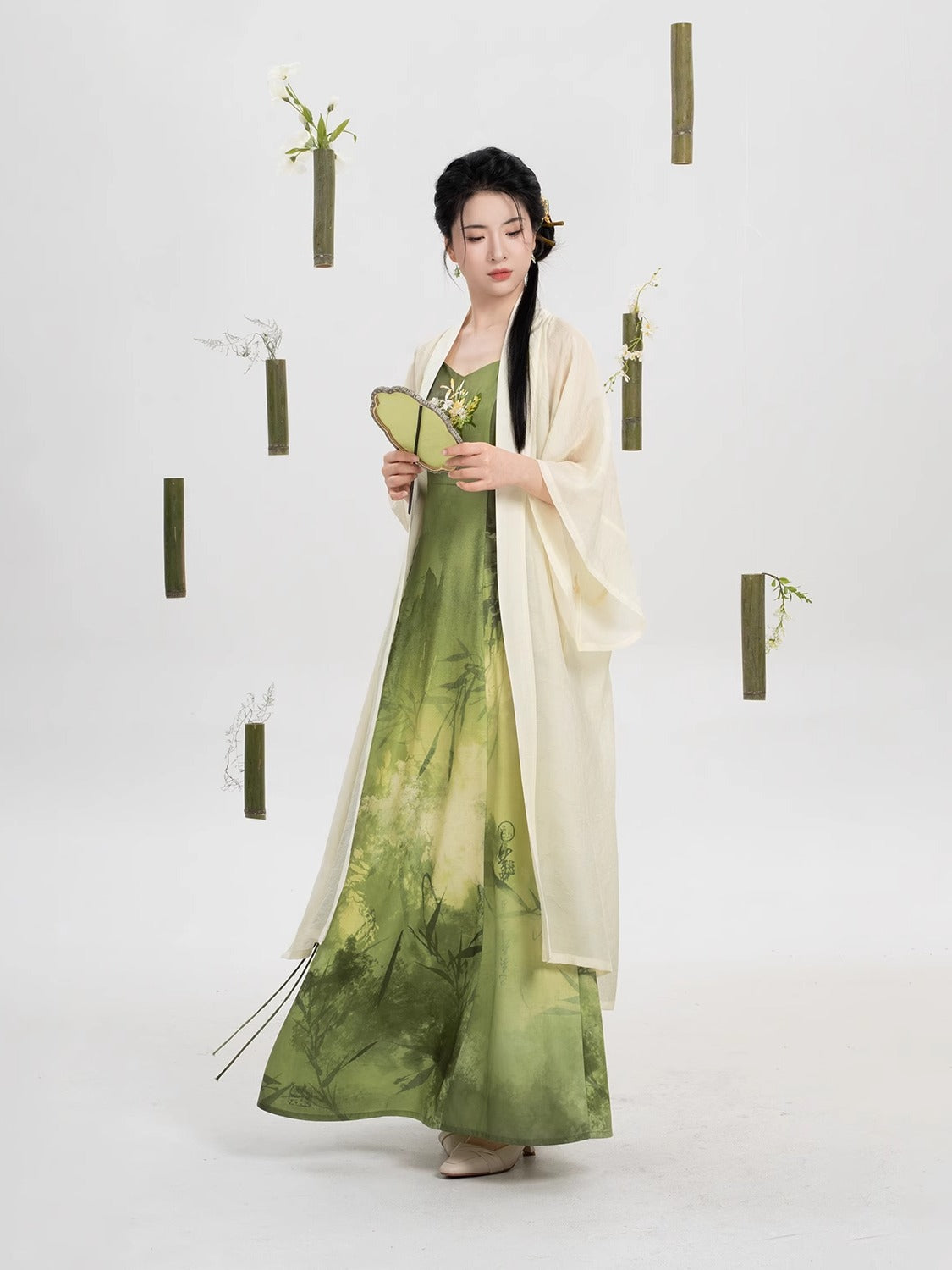 Qinzhu 沁竹 - New Chinese Style Song Dynasty Hanfu (Preorder)