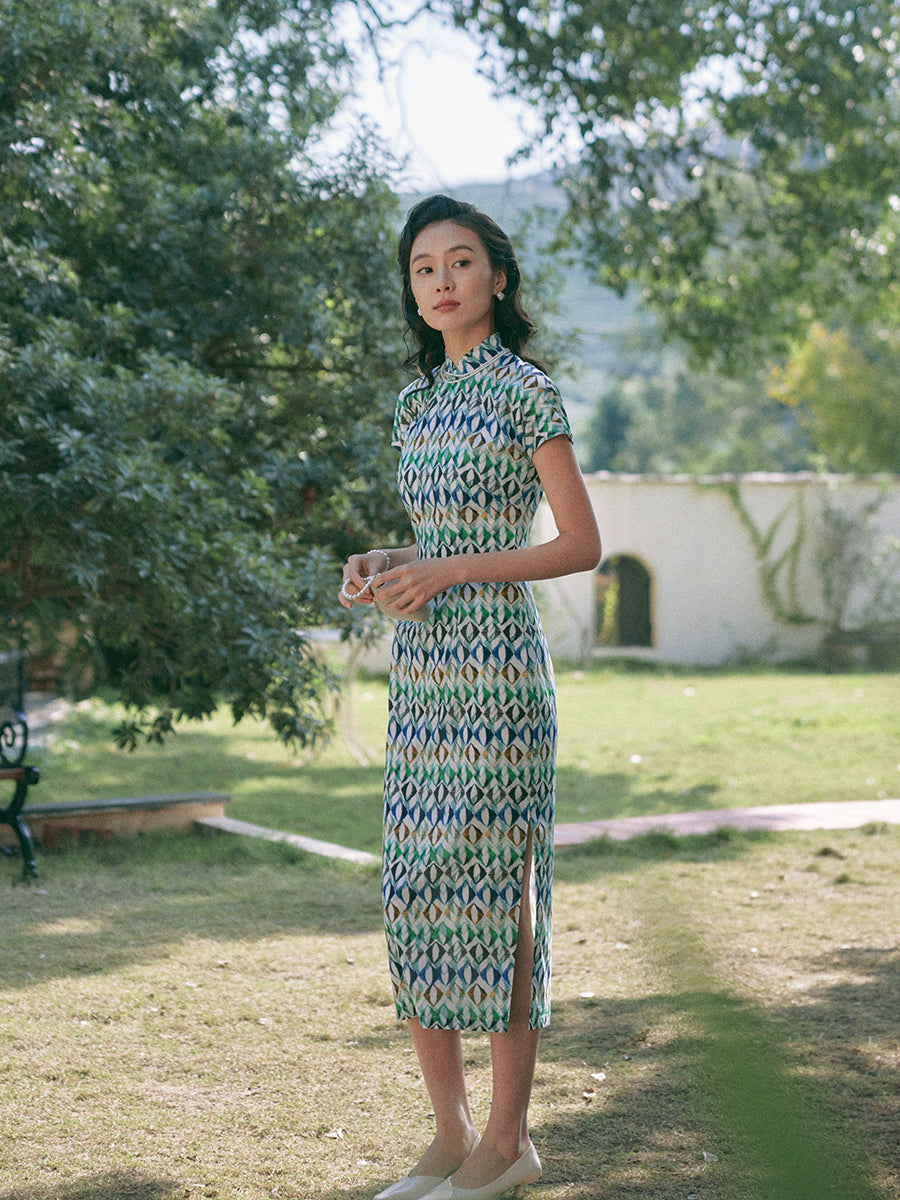 Summer Glaze 夏釉 - Cotton Short Sleeves Mid Length Retro Cheongsam (Preorder)
