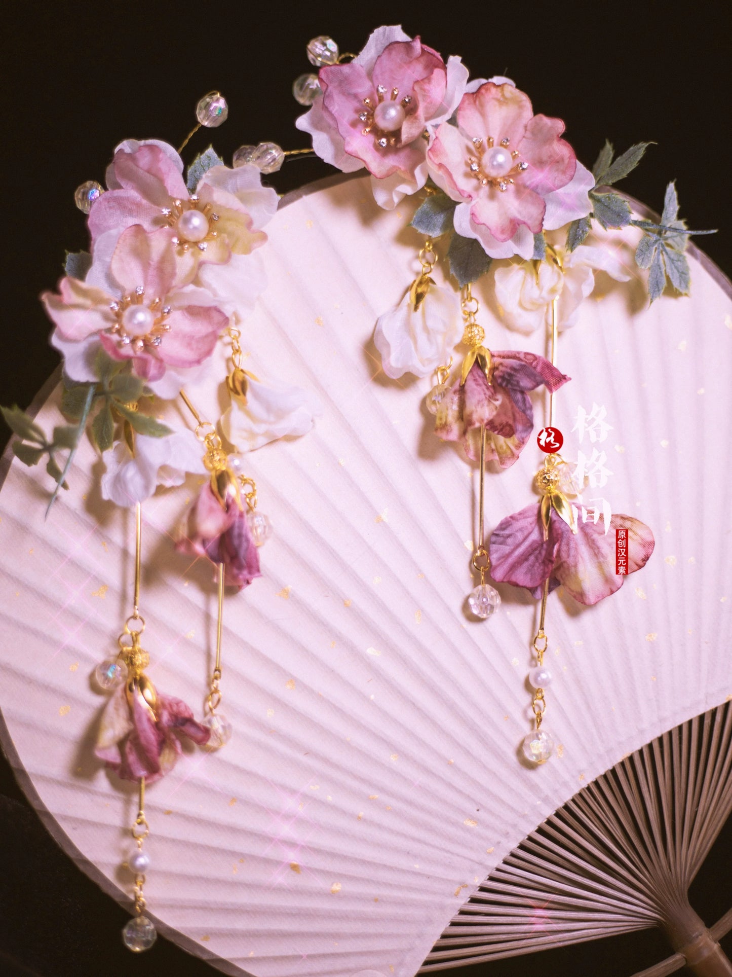 Hair Clips: Sakura Snow