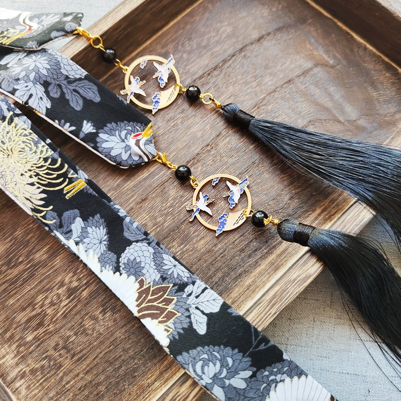 Hair Ties: Crane