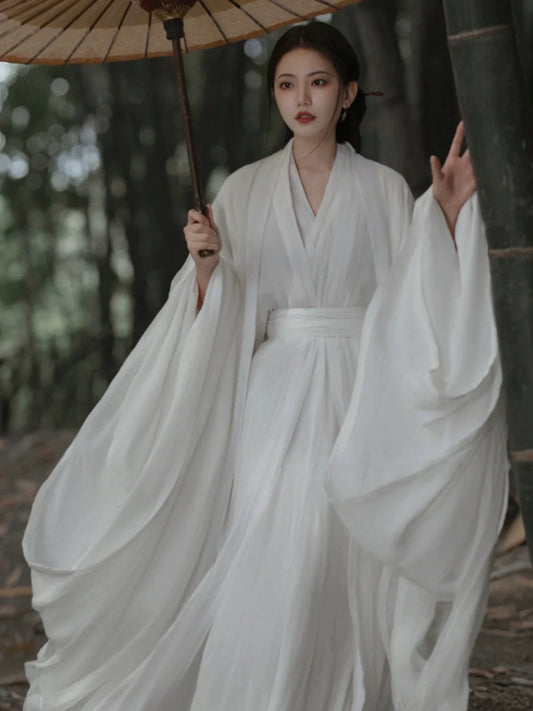 Snow - Wei Jin Xianxia Style Chinese Costume