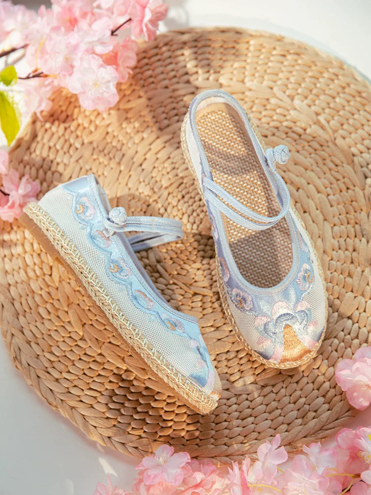 Lucy - Sheer Embroidered Chinese Hanfu Shoes