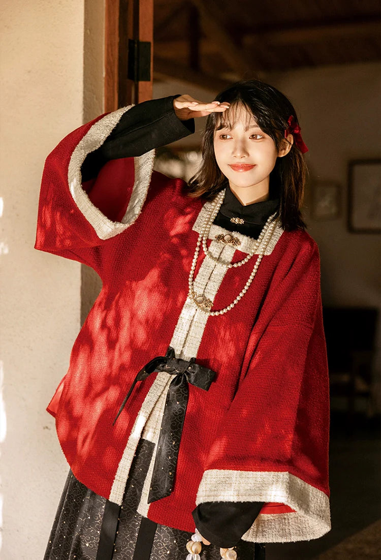 Ming Dynasty Modern Hanfu, Red Velvet 红丝绒 (Preorder)
