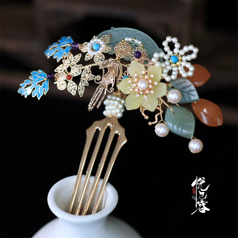 Hair Comb: Lian Lizhi