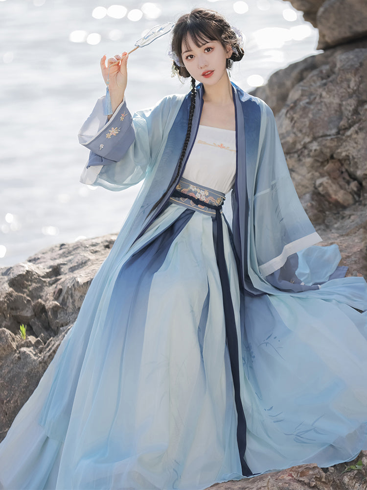 Mo Huayou 陌花悠 - Song Dynasty Style Qiyao Ruqun Hanfu