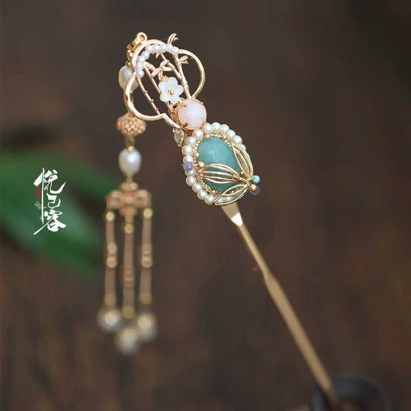 Hair Pin: String
