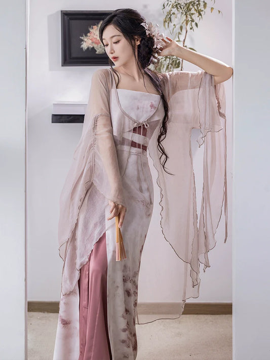 Song Dynasty x Modern Hanfu: Rouge Snow 胭脂雪 (Preorder)