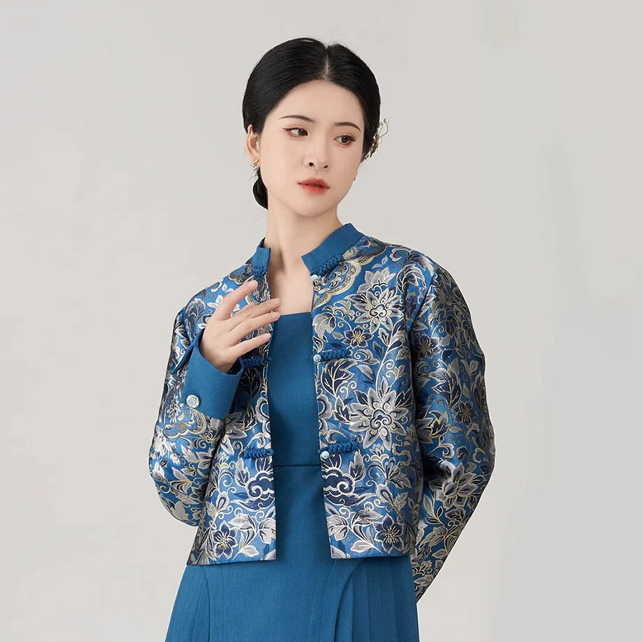 Ming Dynasty Modern Hanfu, Mamianqun, Glaze Blue Branch 釉蓝枝 (Preorder)