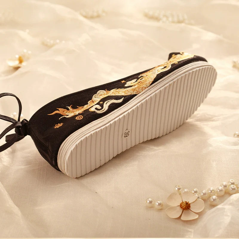 Golden Dragon – Embroidered Chinese Hanfu Shoes for Men and Women