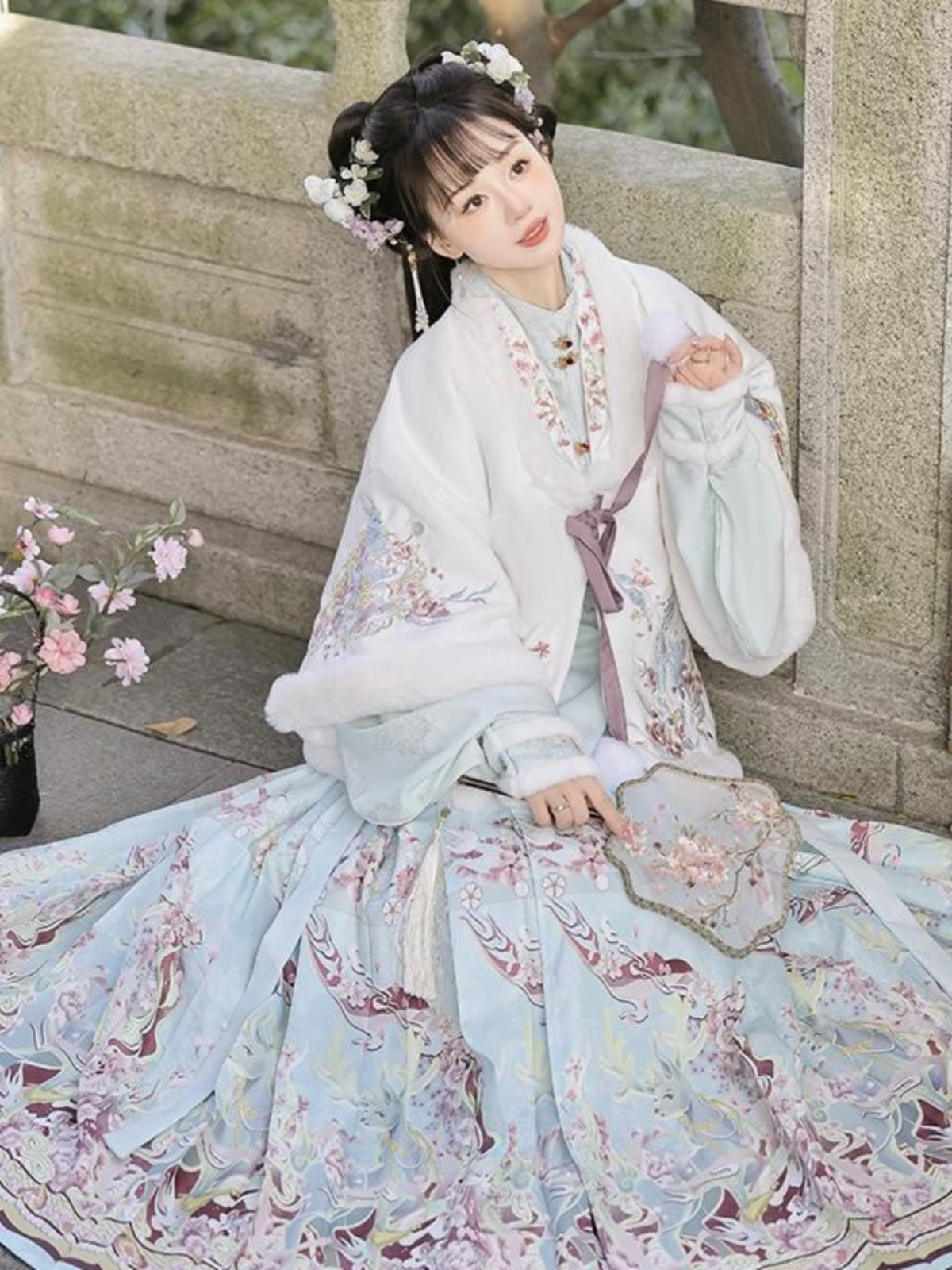 Deer Flowers 一鹿生花 - Mamianqun Ming Dynasty Hanfu Set