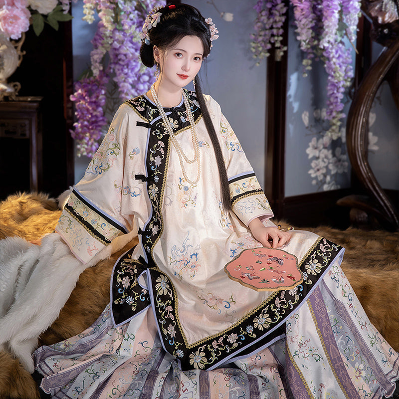 Baohua 宝华 - Qing Dynasty Han Lady Outfit