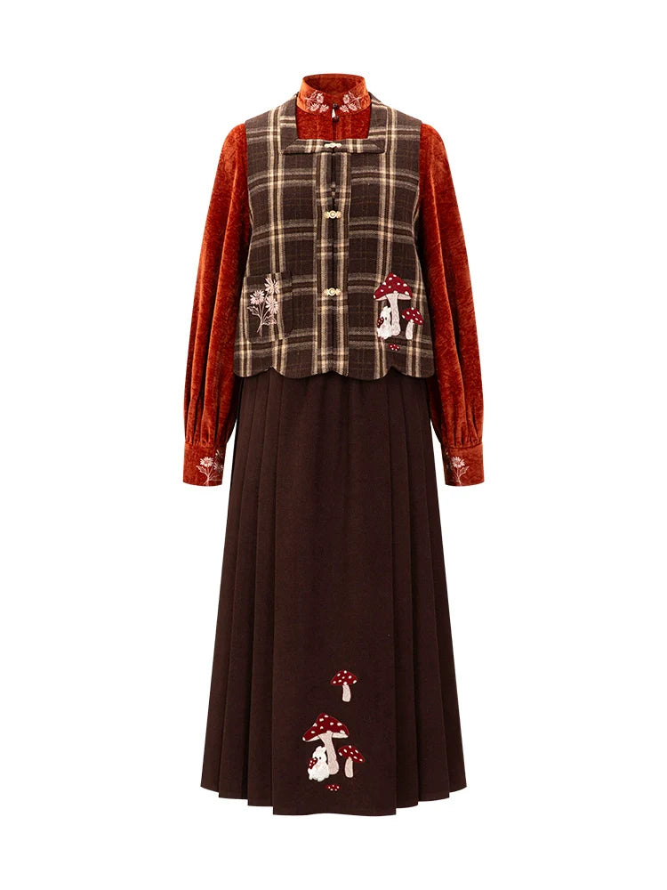 Ming Dynasty Modern Hanfu, Mushroom Rabbit 蘑菇兔 (Preorder)