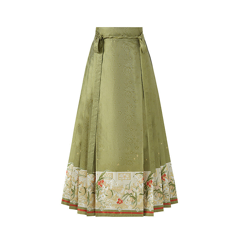 Spring Returns 踏春归 - Bijia & Mamianqun Ming Dynasty Hanfu Set