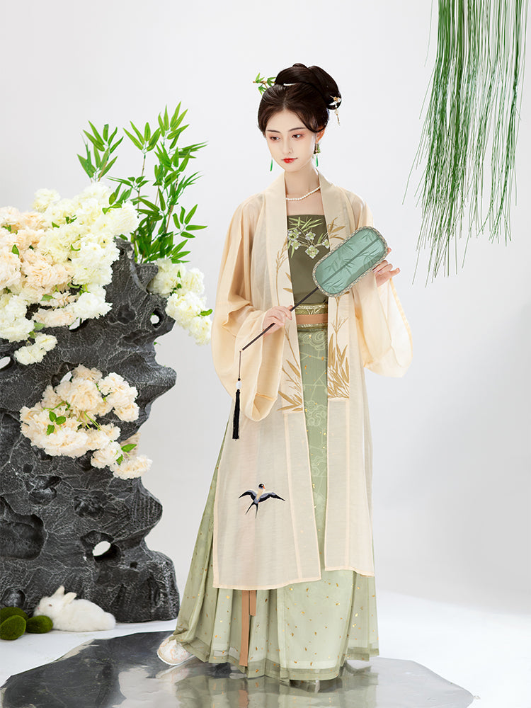 Spring Snow 春外雪 - Song Dynasty Style Qiyao Ruqun Hanfu