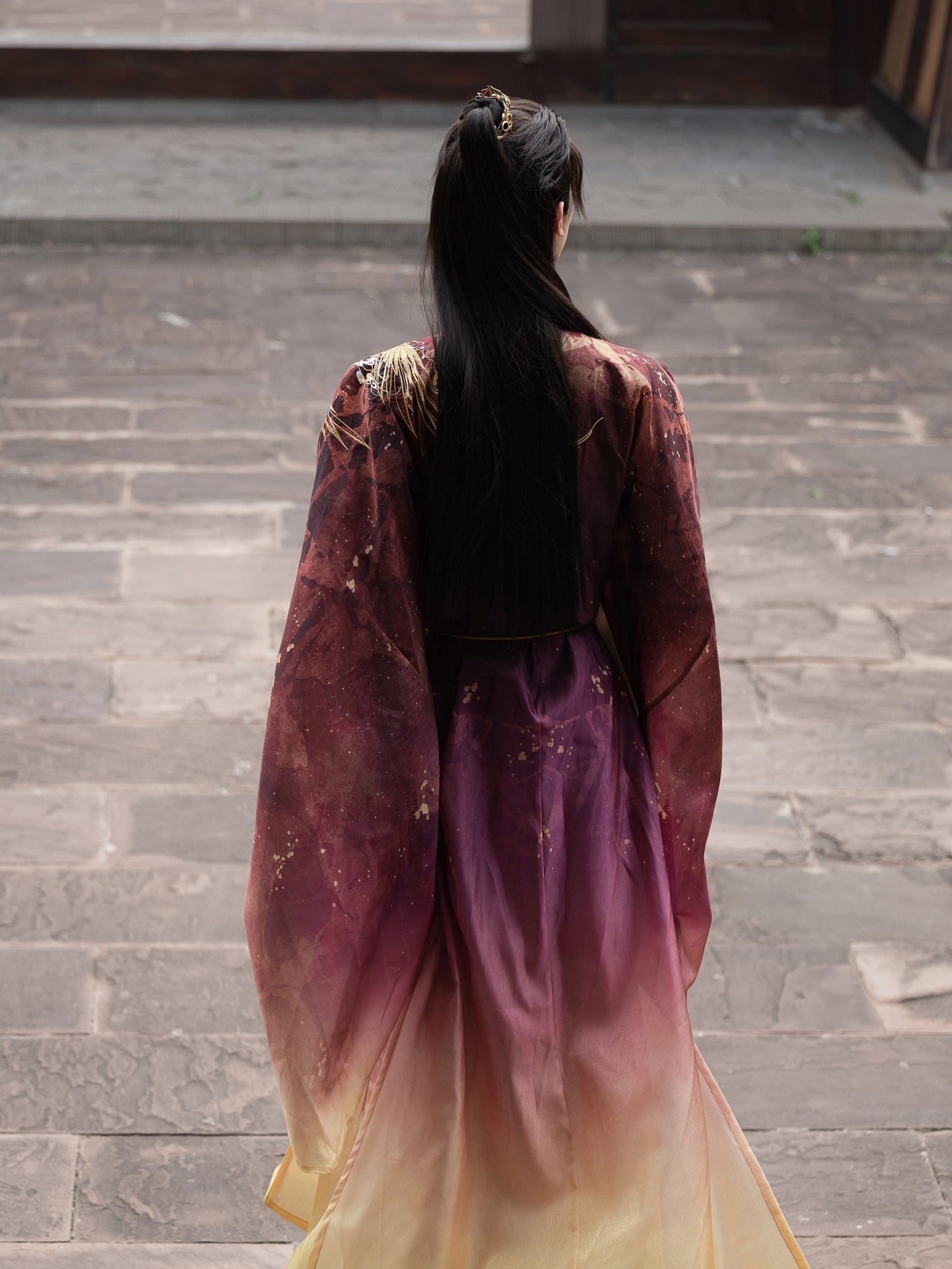 Ming Dynasty Taoist Robe - Long Yin 龙吟