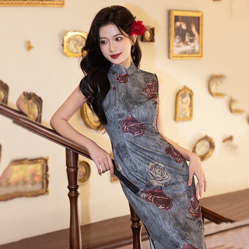 Rose Meaning 玫意 - Short Sleeve Vintage Flower Cheongsam