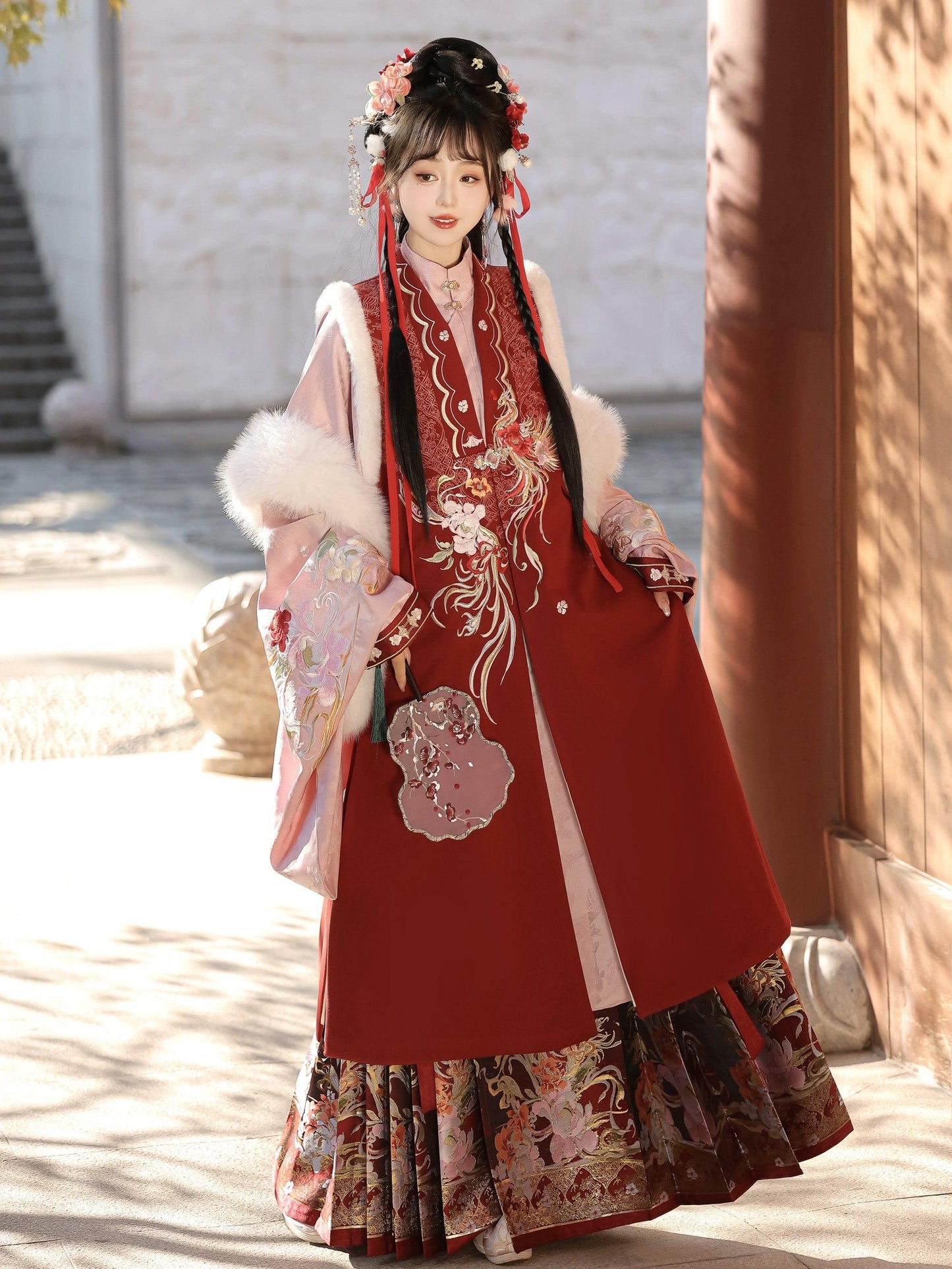 Arrival of the Phoenix 凤来仪 - Bijia & Mamianqun Ming Dynasty Hanfu Set