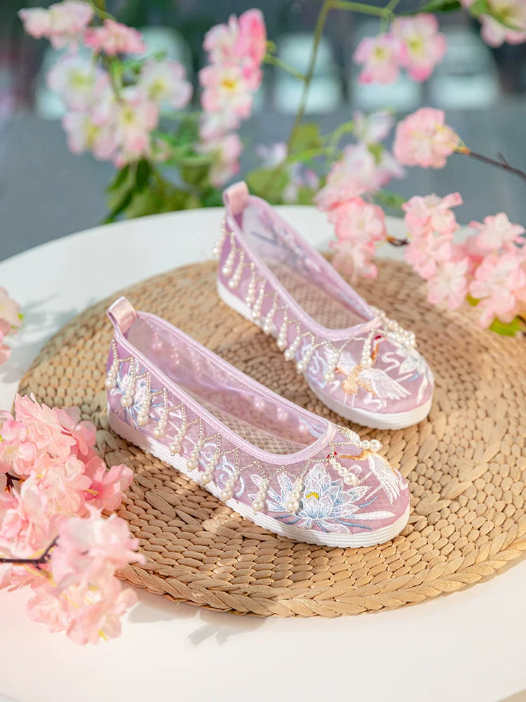 Margaret - Sheer Embroidered Chinese Hanfu Shoes