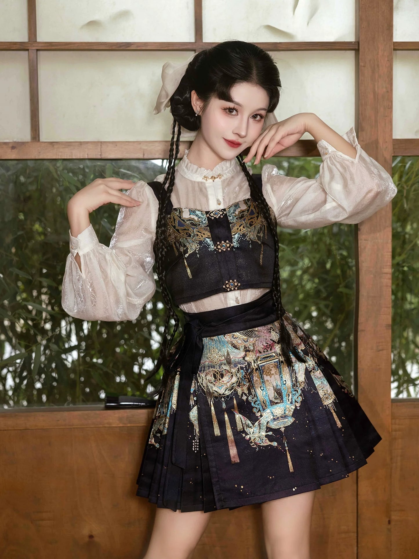 Ming Dynasty Modern Hanfu and Mamianqun, Flower Night Banquet 花朝夜宴