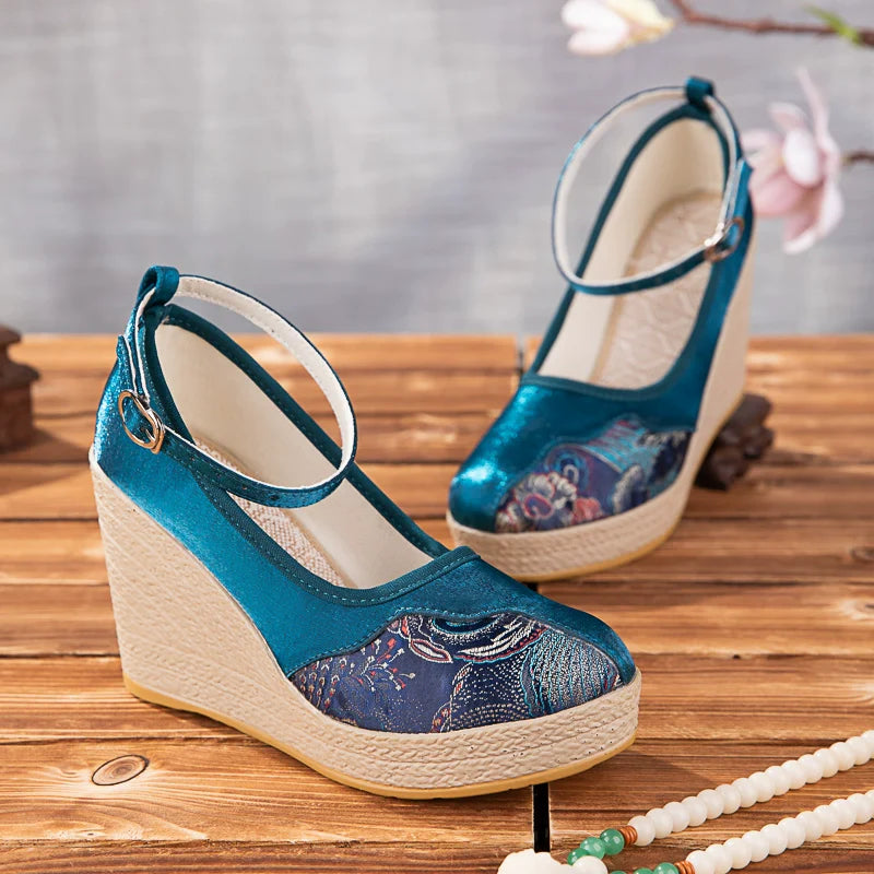Emilia - Wedge Heels Embroidered Qipao Shoes