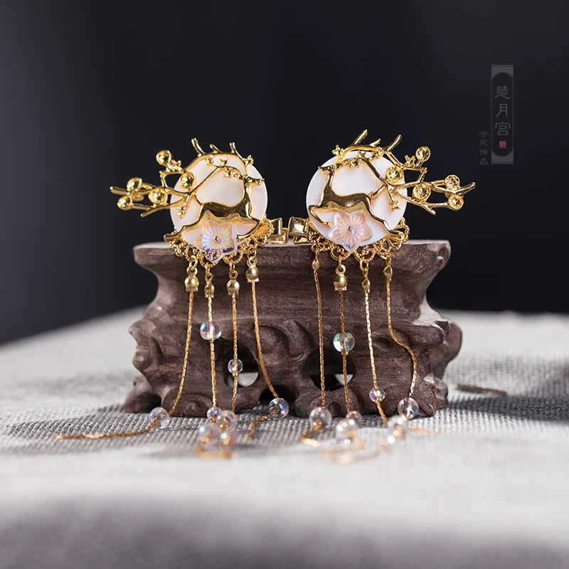 Long Tassels Hair Clips: Ancient Deer