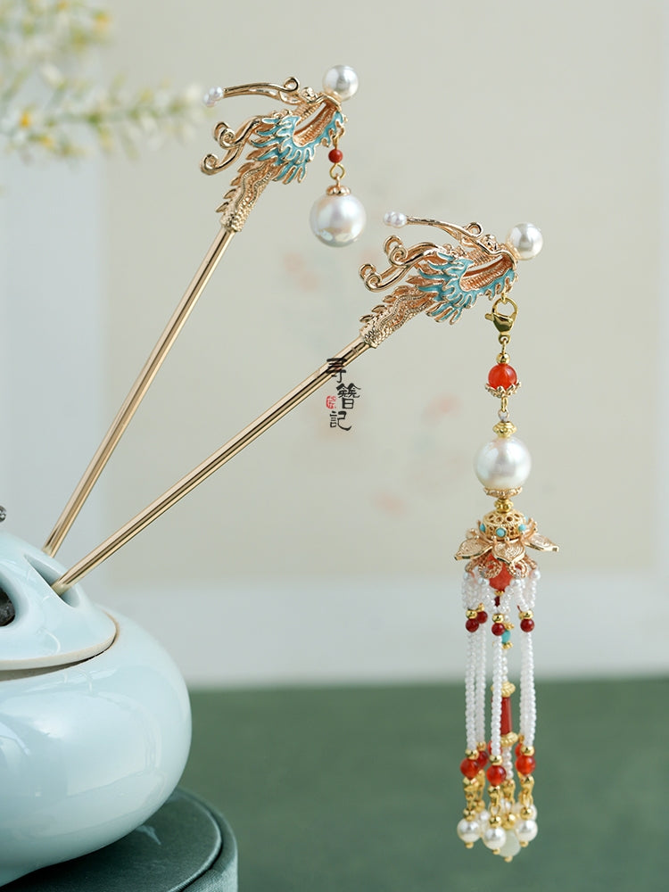 Hair Pin: Soaring Dragon