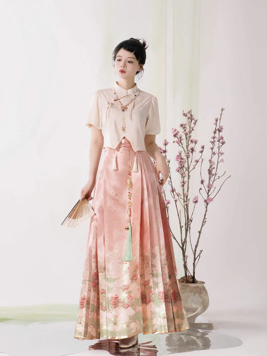 Ming Dynasty x Modern Hanfu: Ten Miles Peach Blossoms 十里桃花 (Preorder)