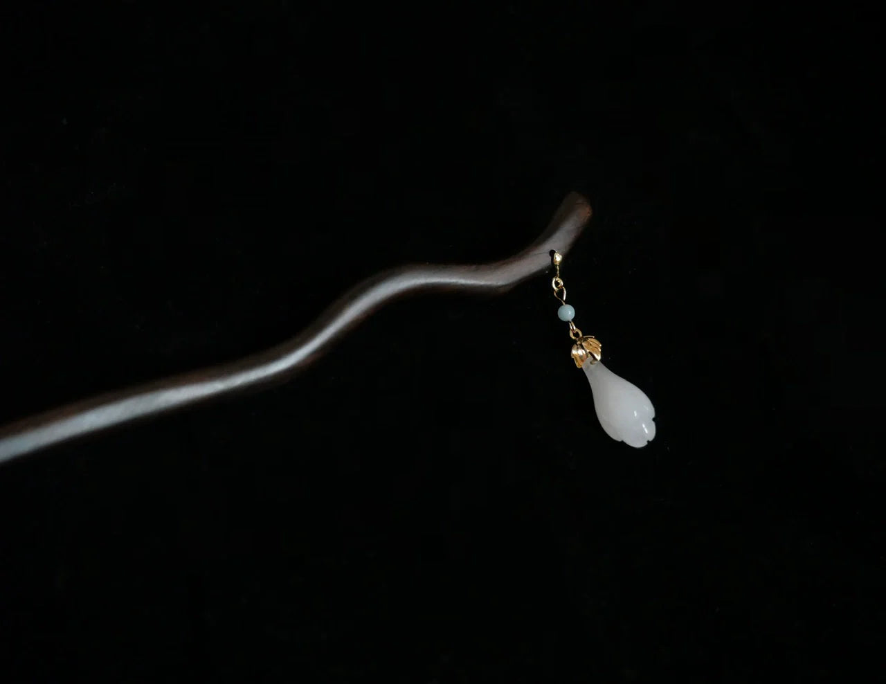 Ebony Hair Stick: Magnolia