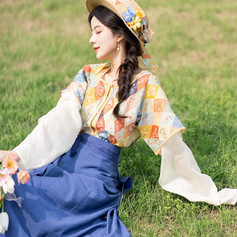 Tang Dynasty x Modern Hanfu: Flower Affairs 花满唐 (Preorder)