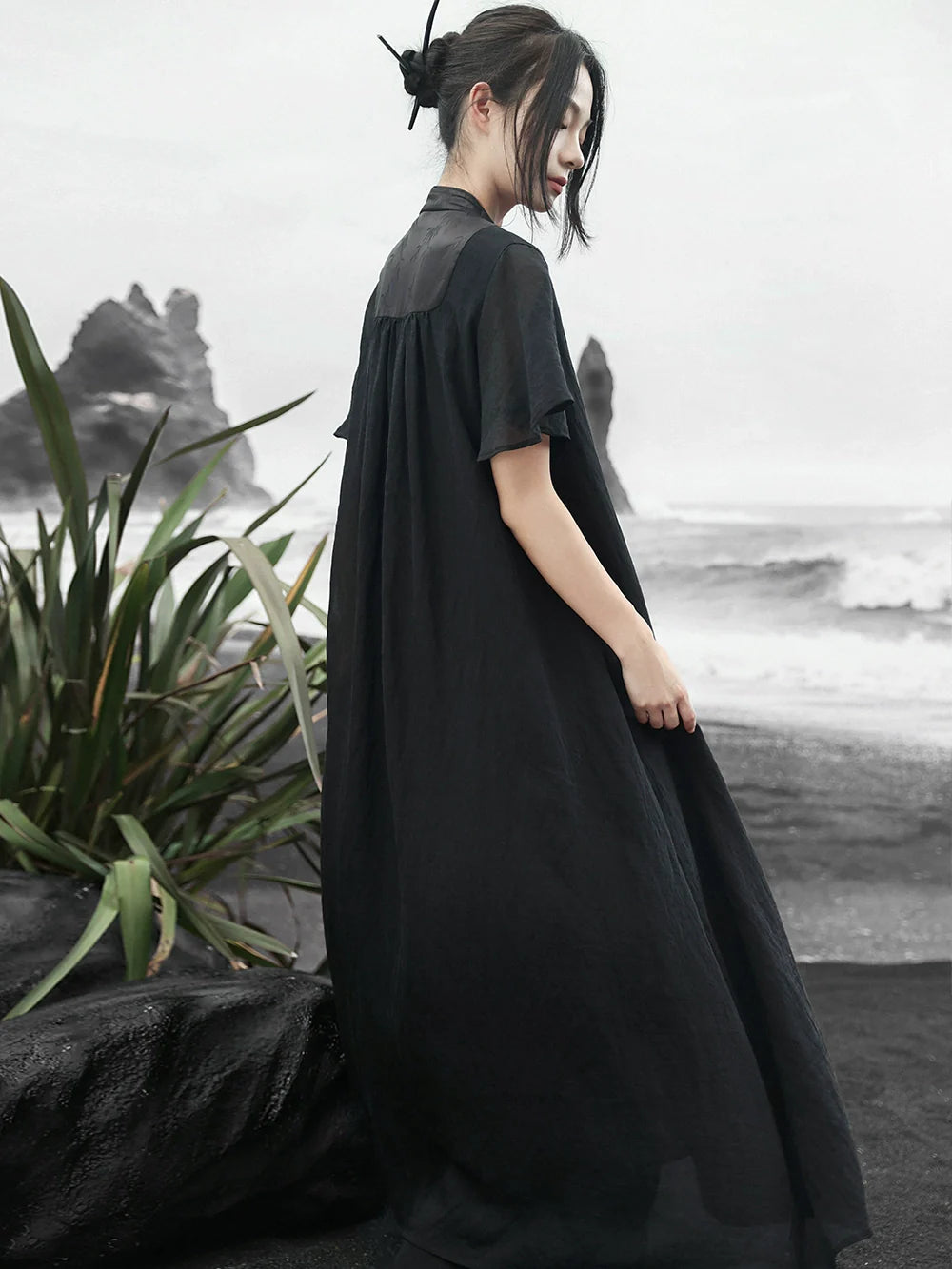 New Chinese Style Satin Dress: Space