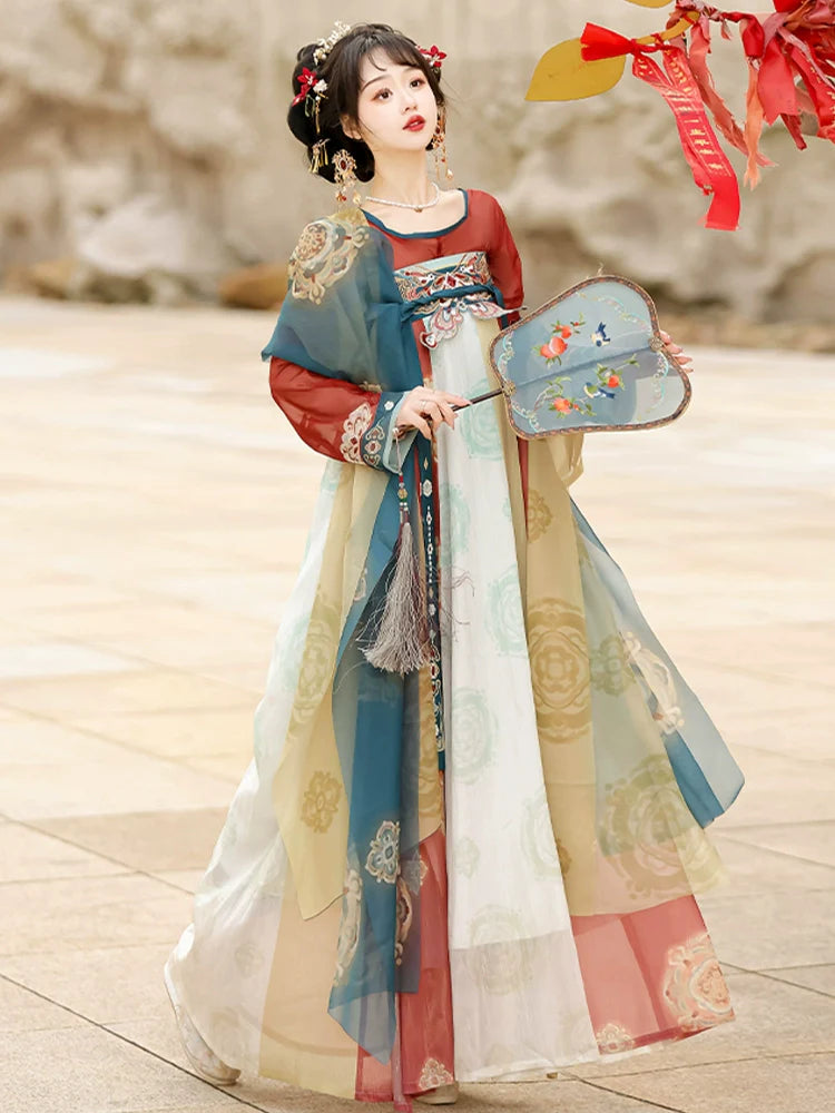 Baozhu 宝珠 - Tang Dynasty Style Qixiong Ruqun